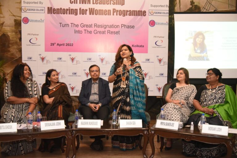 CII IWN ওয়েস্ট বেঙ্গল কর্মীবাহিনীতে থাকা মহিলাদের পরামর্শ দেওয়ার জন্য উইংস টু ফ্লাই চালু করছে