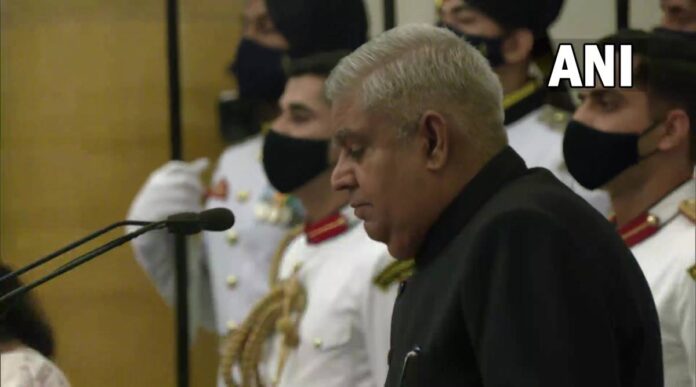 Jagdeep-Dhankhar-takes-oath-as-VP