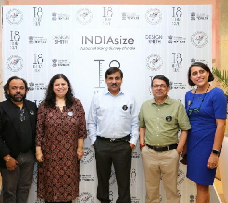 ভারতের নিজস্ব স্বদেশী সাইজ চার্ট – INDIAsize,  মাল্টিসিটি হিউম্যান সেফ 3D বডি স্ক্যানিং সার্ভে ম্যারাথন শেষ পর্যায়ের অংশ হিসেবে কলকাতায় প্রবেশ করেছে