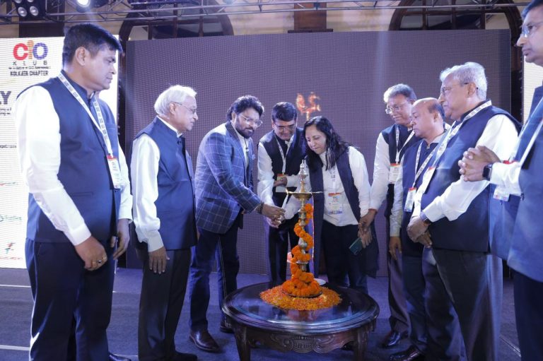 সিআইও ক্লাব দেশের বিভিন্ন প্রান্ত থেকে ১২০+ সিআইওদের সাথে কলকাতা চ্যাপ্টারের ৫ম বার্ষিকী উদযাপন করছে