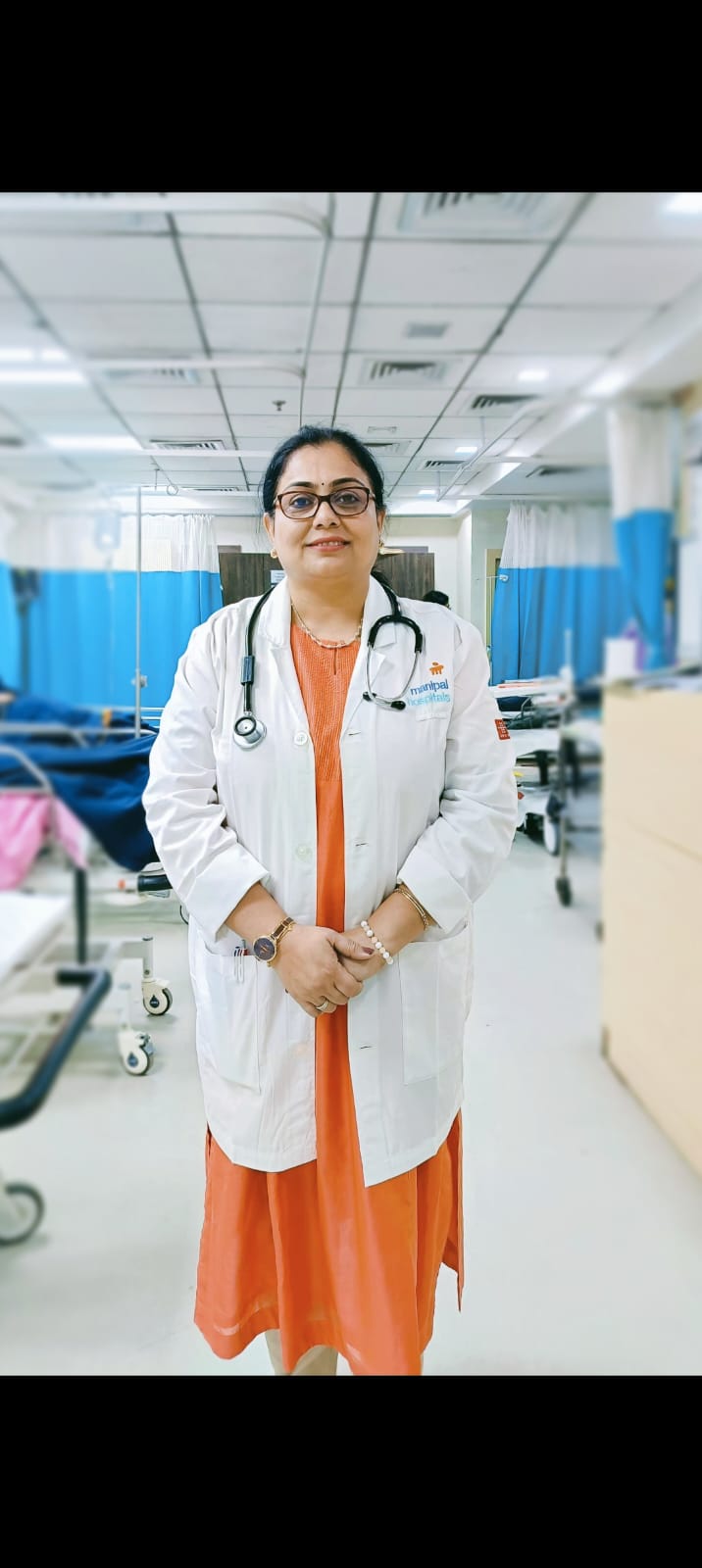 যেখানে প্রতিটা মুহূর্ত দামী : মনিপাল হসপিটাল ব্রডওয়ের ডাক্তার মধ্য আকাশে যাত্রীর প্রাণ বাঁচালেন